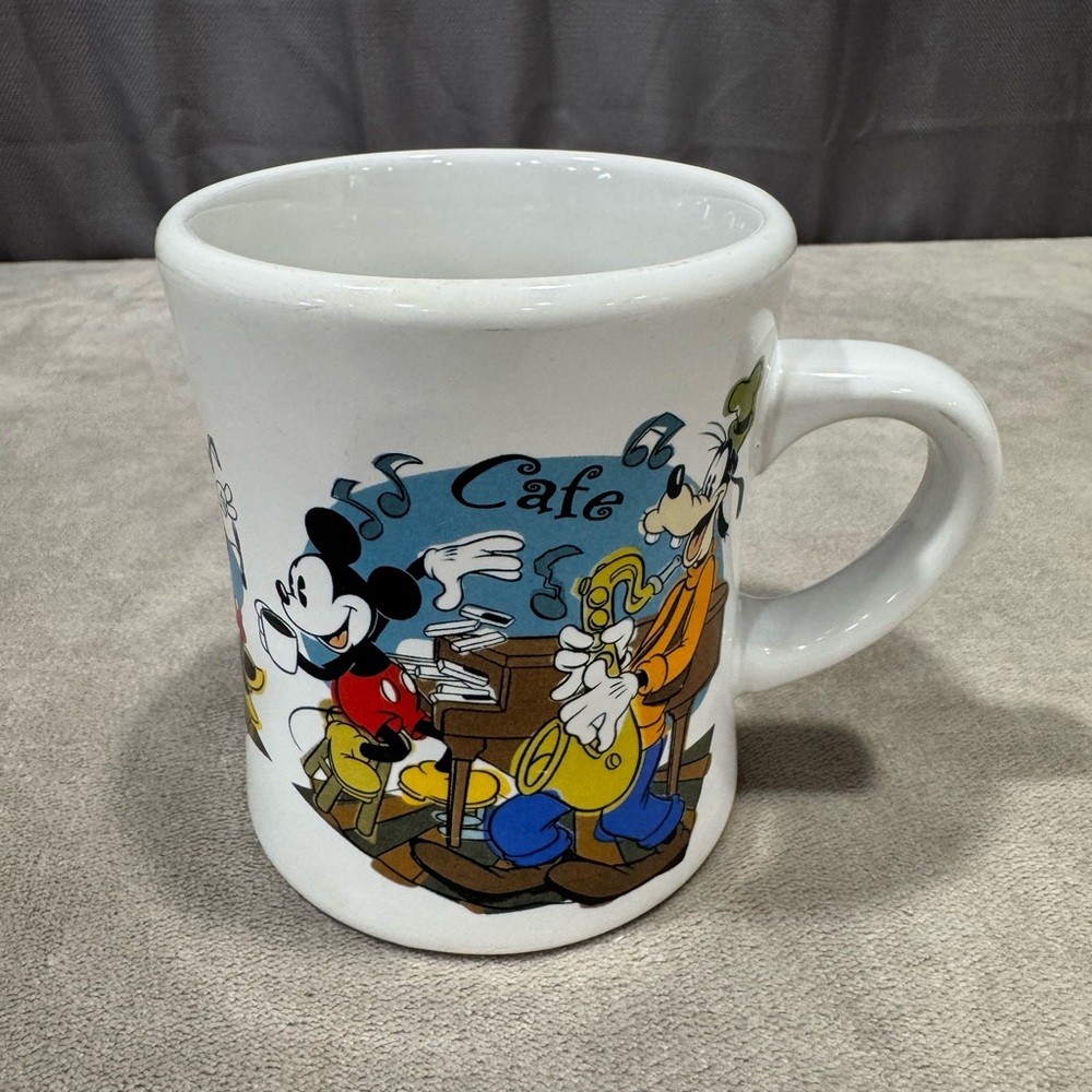 Disney Mickey and Friends Cafe Mug